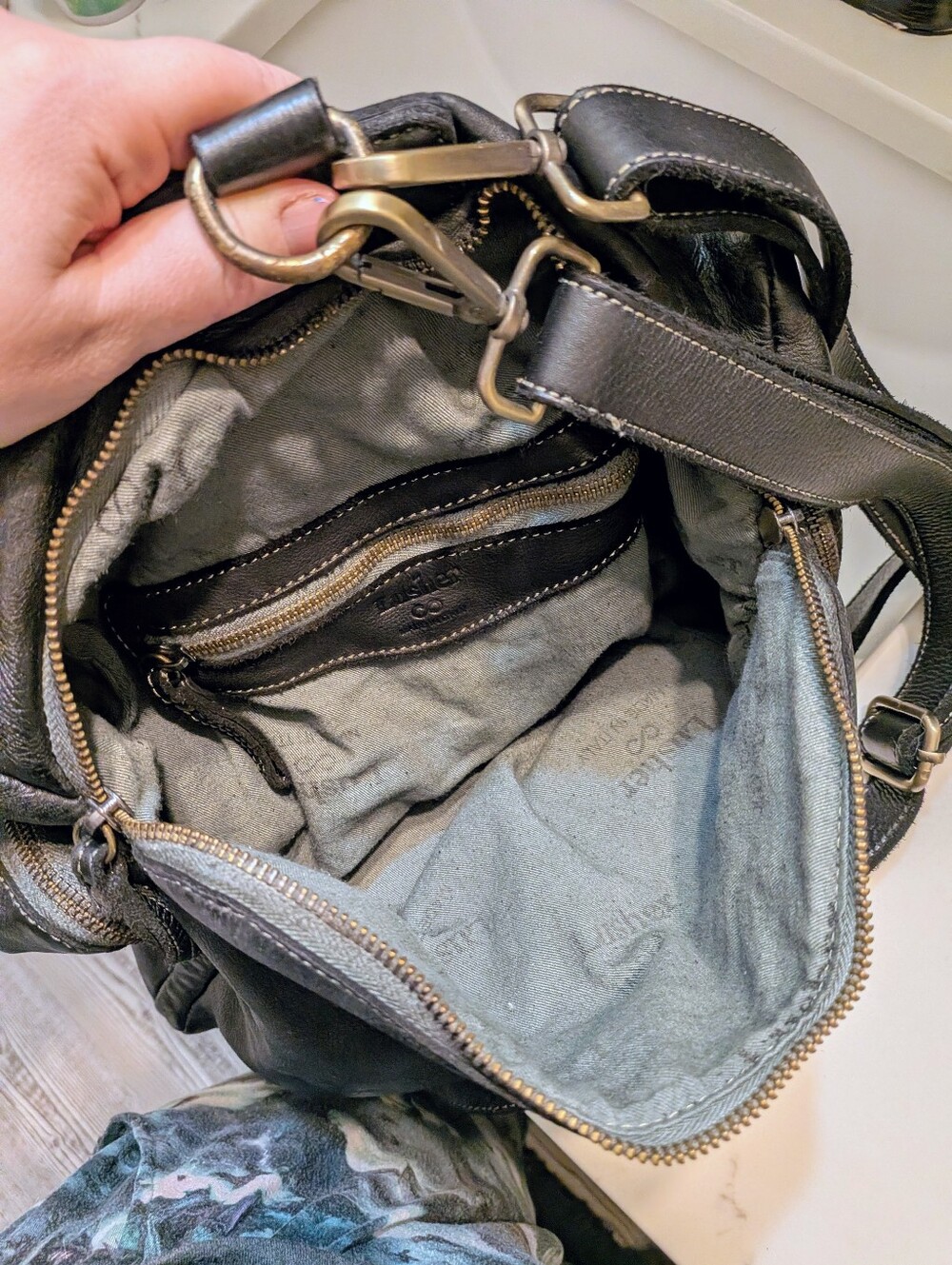 Vintage Italian Leather Quest Backpack Purse - Picture 7 of 7